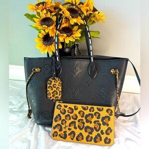 Louis Vuitton Neverfull MM Giant Wild at Heart Monogram Implant Leather Black